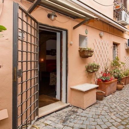 Independent With Garden Heart Of Trastevere John Cabot 로마 외부 사진