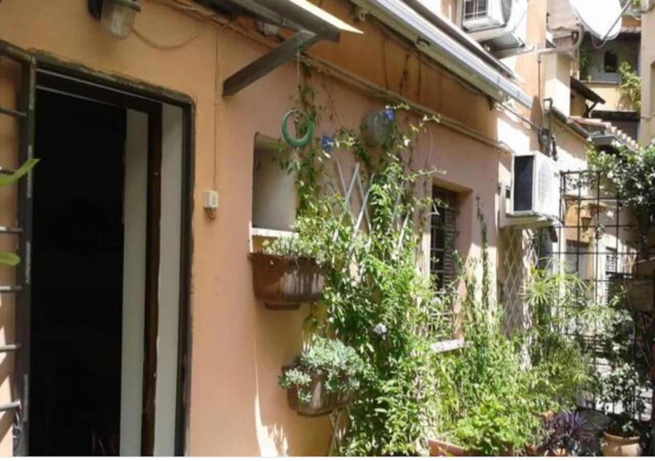 Independent With Garden Heart Of Trastevere John Cabot 로마 외부 사진